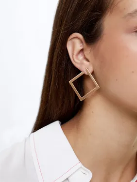 Medium Diamond-Shaped Earrings 160817 — image 10