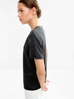 V-Neck Basic T-Shirt 231901 — image 4
