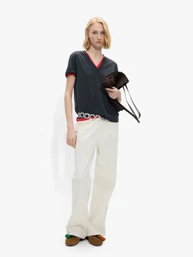 Basic T-Shirt With V-Neck 244286 — image 4