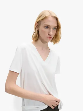 Basic T-Shirt With V-Neck 244286 — image 9