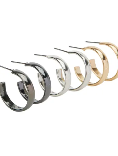 Set Of Basic Small Hoop Earrings 159731 — image 1