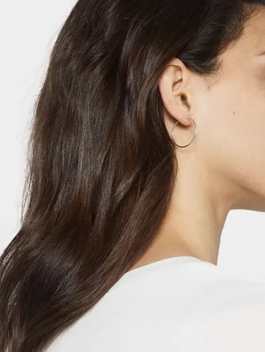 Small Gold Hoop Earrings 160176 — image 2