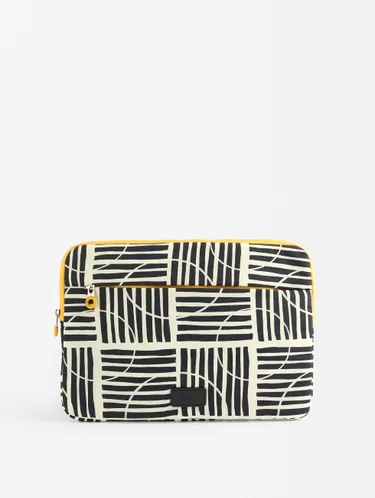 Nylon Cover For 13-Inch Laptop 223219 — image 3
