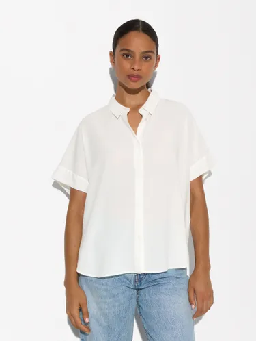 Short-Sleeved Shirt With Buttons 226437 — image 1