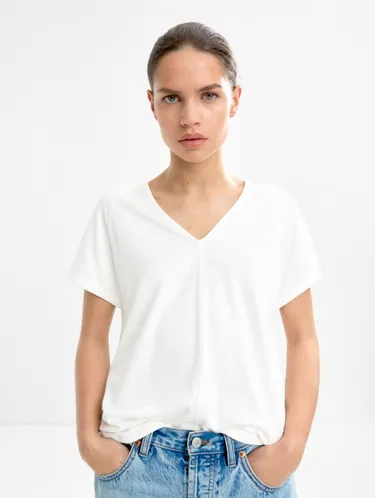 V-Neck Basic T-Shirt 231906 — image 1