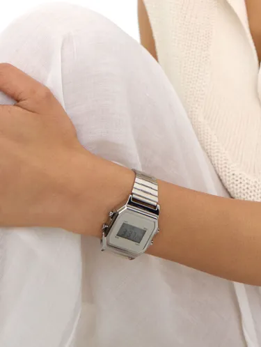 Digital Watch With Stainless Steel Bracelet 234090 — image 1