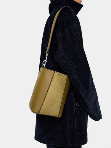 Bucket Bag Contrast Of Textures 242902 — image 1