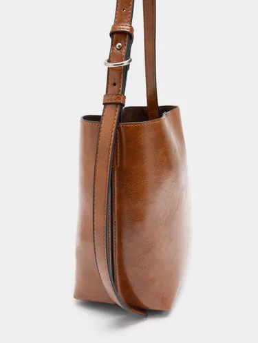 Cracked-Effect Shoulder Bag 244504 — image 2