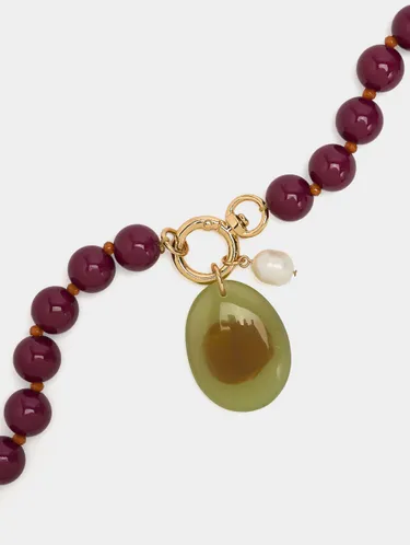 Short Necklace With Beads And Oval Pendant 244892 — image 1