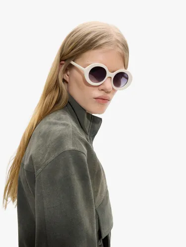 Round Sunglasses 245063 — image 3