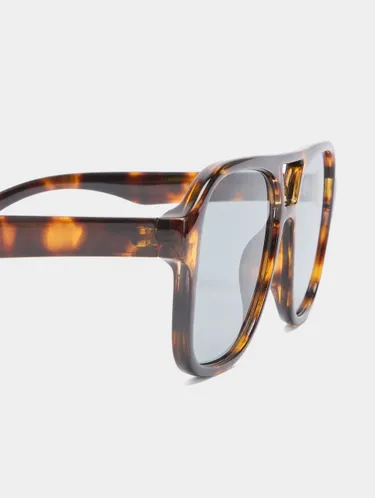 Round Sunglasses 245088 — image 3