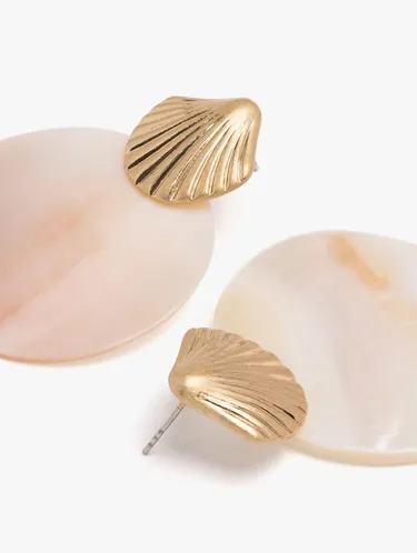 Round Earrings With Shells 247516 — image 2