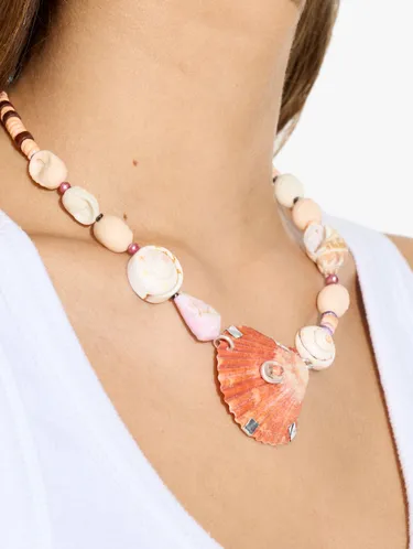 Short Necklace With Shells 247773 — image 3