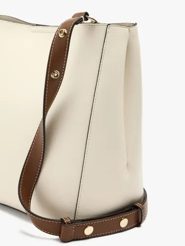 Shoulder Bag With Versatile Strap 248170 — image 3