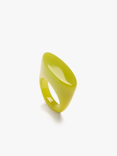 Elongated Resin Ring 250874 — image 3