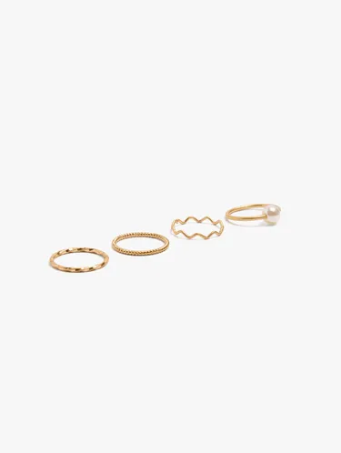 Set Of Pearl Rings 251107 — image 2