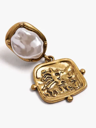 Pearl Earrings With Embossed Plate 251180 — image 2