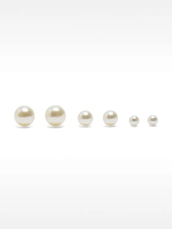 Set Of Faux Pearl Studs 160183 — image 2