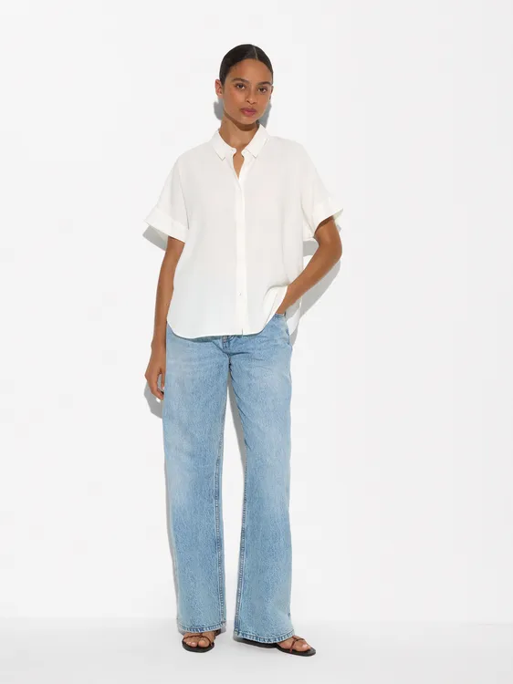 Short-Sleeved Shirt With Buttons 226437 — image 3