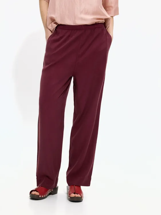 Fluid Trousers Made From 100% Lyocell 234183 — image 3
