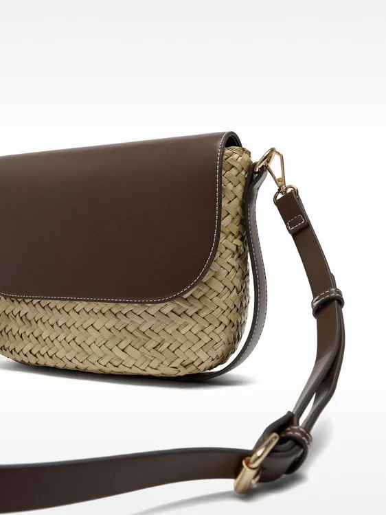Crossbody Bag Made Of Straw With Flap 234721 — image 1