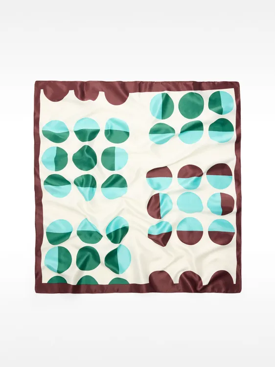 Print Square Scarf 236840 — image 2