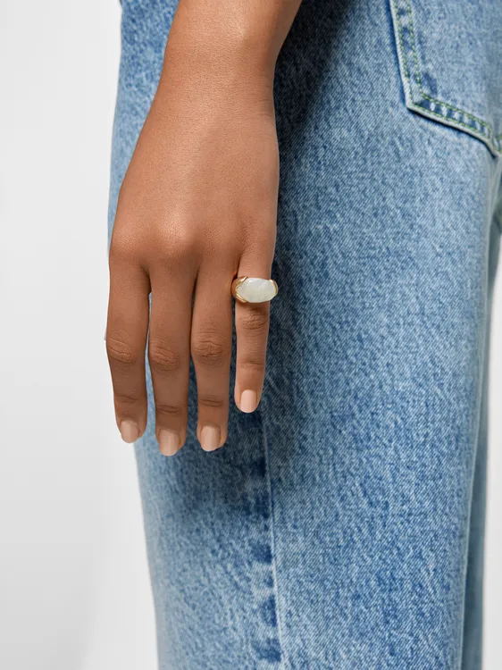 Irregular Oval Ring 240268 — image 3