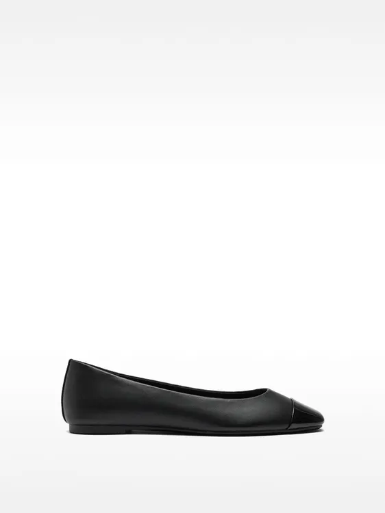 Contrast Ballet Flats 240309 — image 1