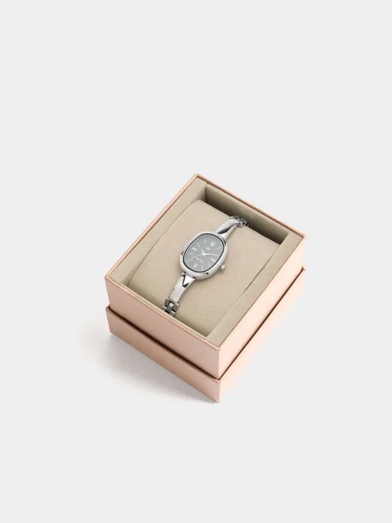 Oval Watch With Stainless Steel Bracelet 243087 — image 2