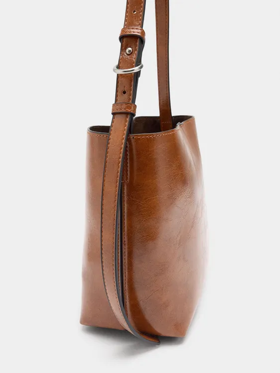 Cracked-Effect Shoulder Bag 244504 — image 2