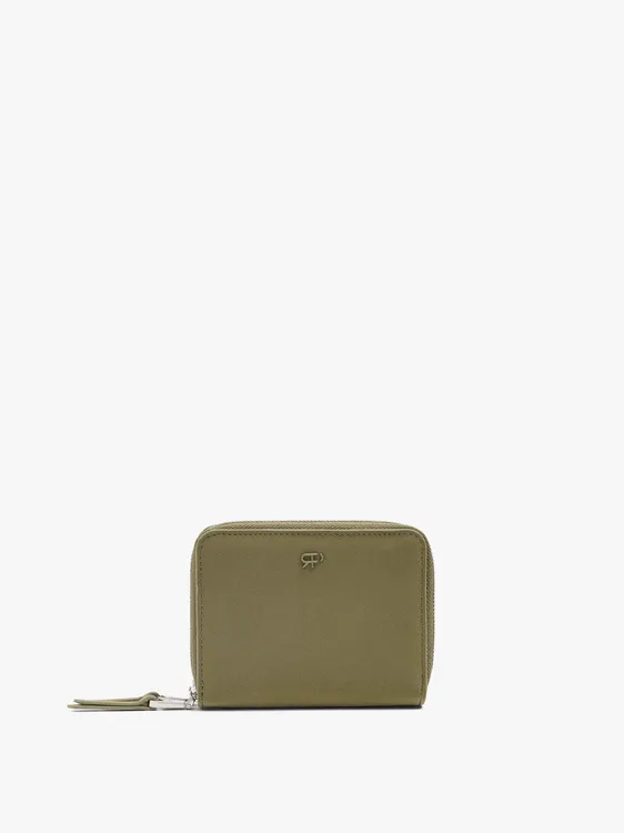 Basic Wallet Soft Texture S 249213 — image 1