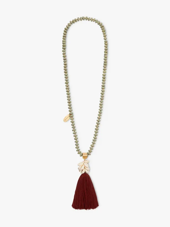 Necklace Of Wood Beads With Tassel And Shells 249902 — image 1