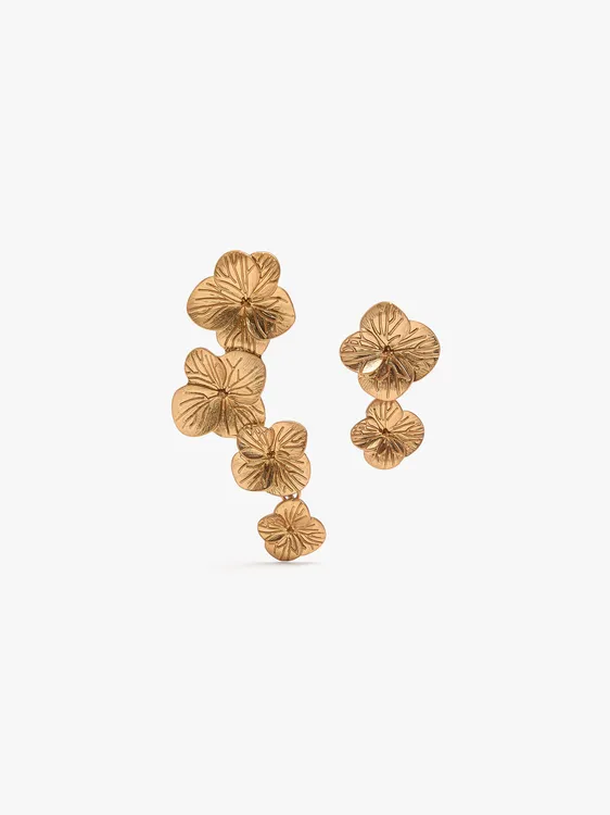 Asymmetric Earrings With Flowers 249940 — image 1