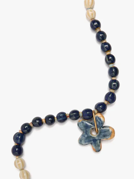 Necklace With Ceramic Beads With Flower Pendant 250402 — image 2