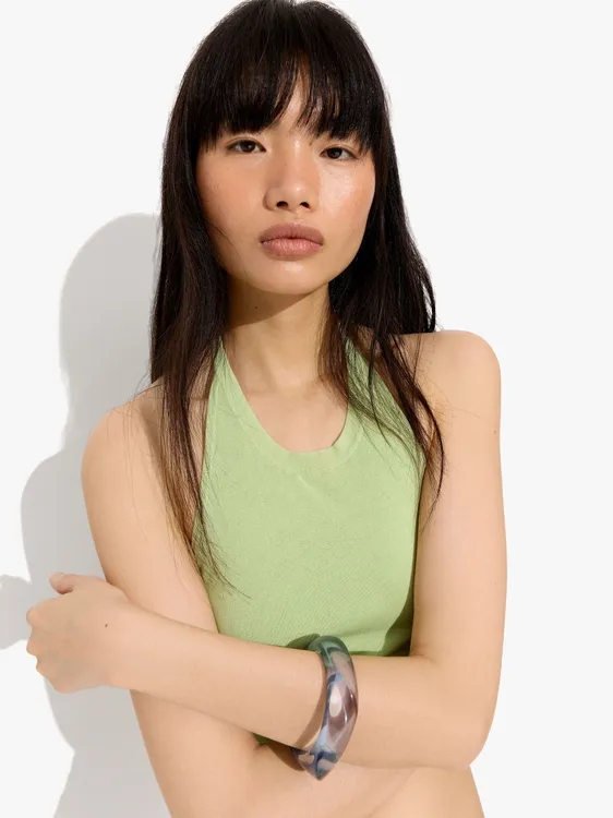 Transparent Resin Rigid Bracelet 251716 — image 3